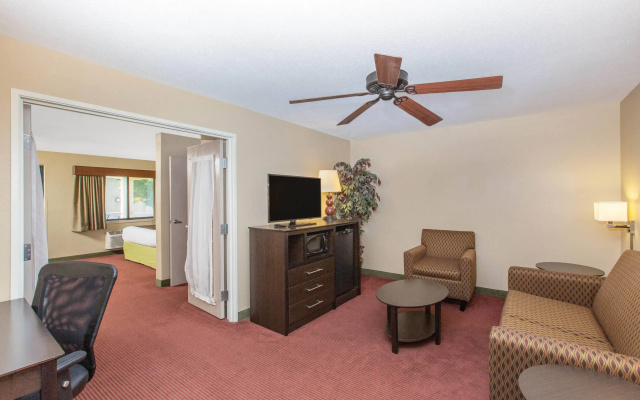 AmericInn by Wyndham Okoboji
