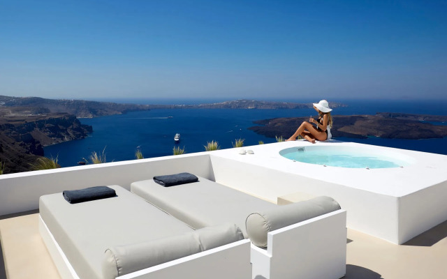 Olia Villas & Suites