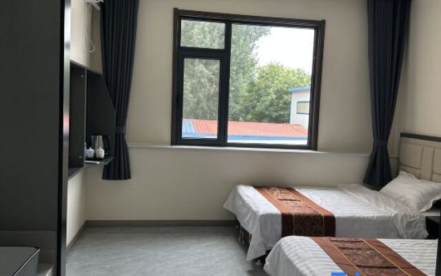Xiongxian Lianchi Hotel