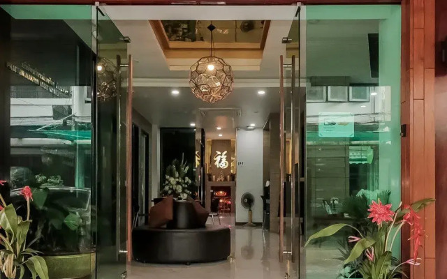 NIDA Rooms Pathumwan 29 Center Complex