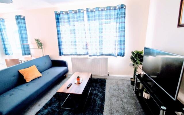 Crystal Suite 3 free private parking