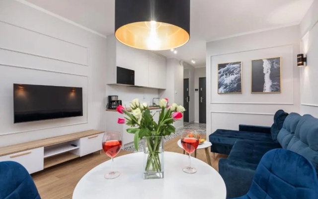 Apartment by the Lake Dziwnów by Renters
