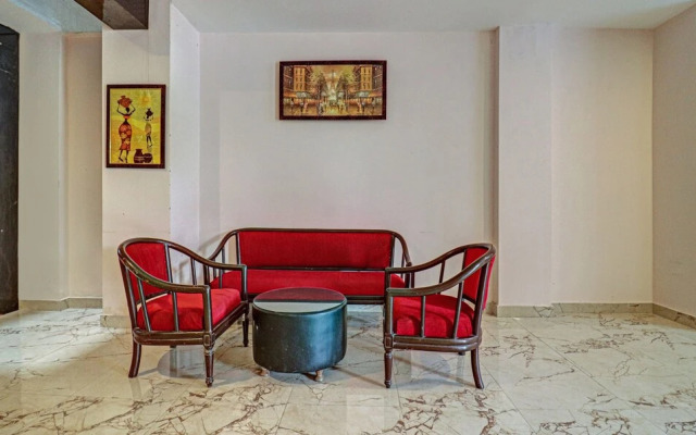 Itsy By Treebo - Golden Divine Inn