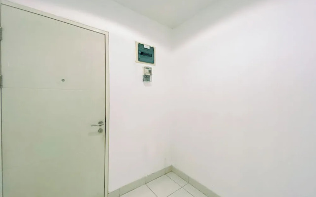 Comfort Living 1BR at Sentul Tower Apartment