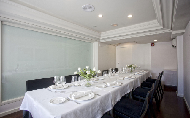 Hotel Almirante