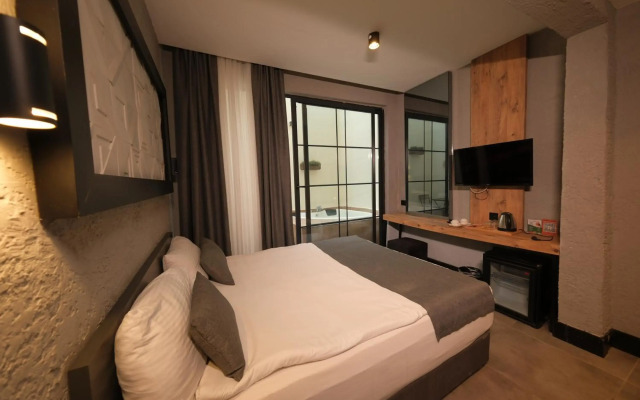 Mielo Lara Hotel