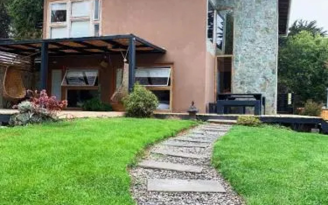 naturalsurflodge, Pichilemu