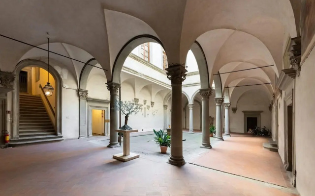 Borgo Santa Croce in Firenze