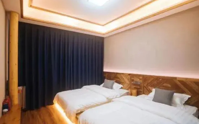 Tiantai Pinyuan Homestay