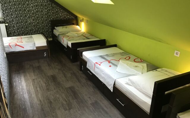 Hostel Paris Zagreb