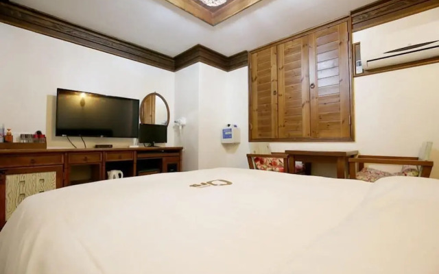 Ora Motel Chungju