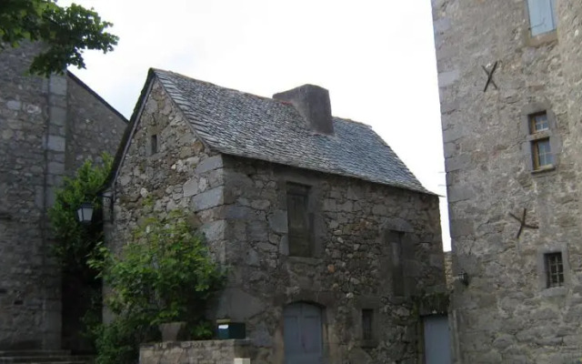 Chambres d'Hôtes Au Château