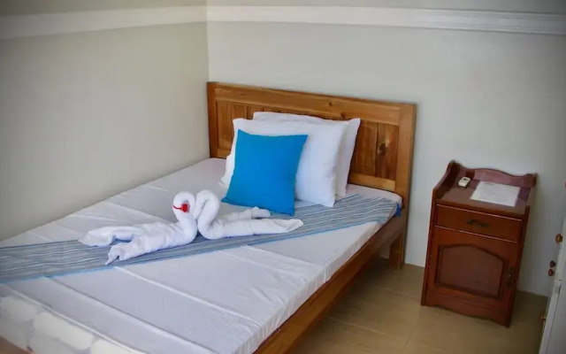 Romblon Fun Divers & Inn