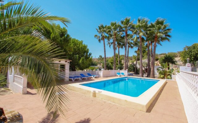 Finca Alhambra - spacious and characterful property in Benissa