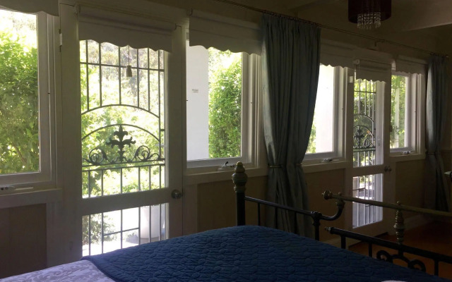 Brentwood Accommodation