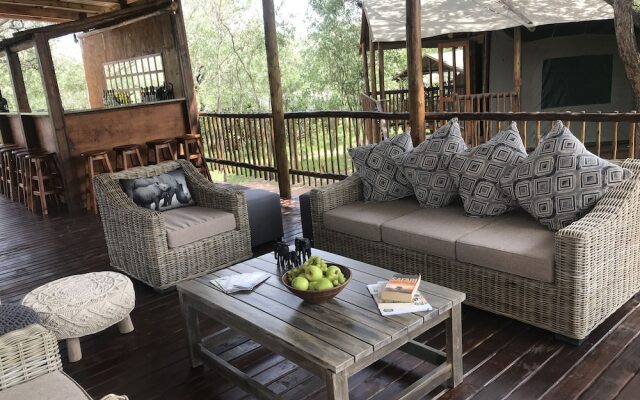 Buffalo Rock Tented Camp