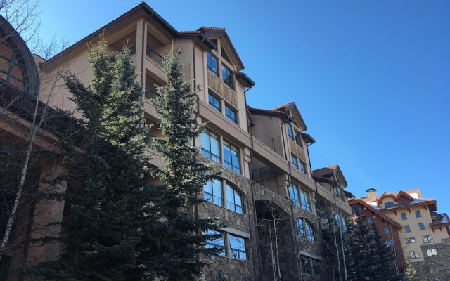 Franz Klammer 2 Bedroom