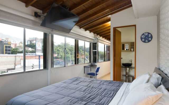 Studios Exito