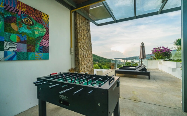 Parinda Villa in Naka Hills