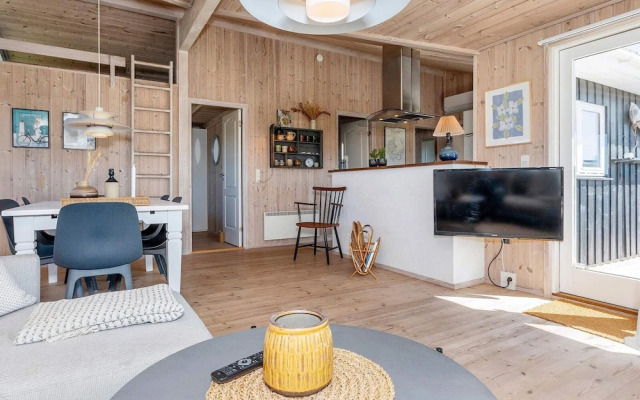 6 Person Holiday Home in Hjorring-by Traum