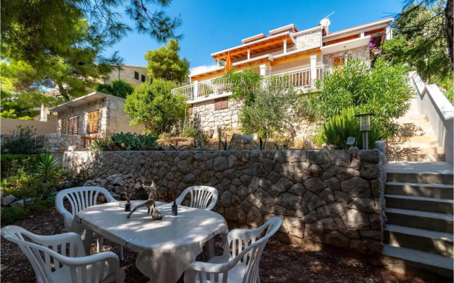 Holiday home Prizba bb