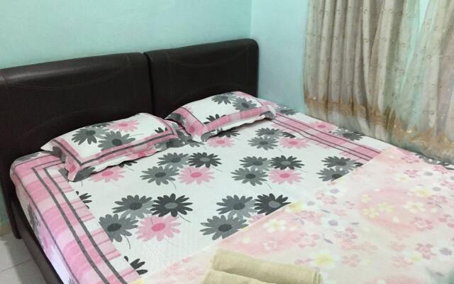 Zulina Homestay