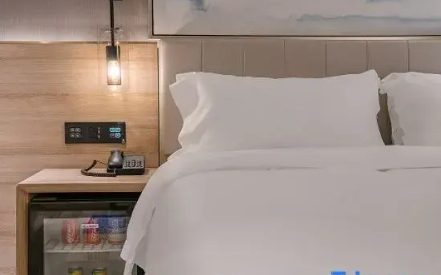 Senvuuge Hotel(Guangzhou New Baiyun International Airport)