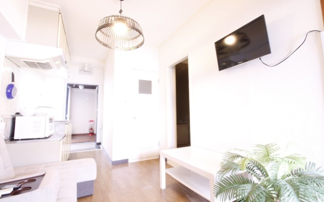Namba Big Room Apartment – Guest Rooms – Osaka