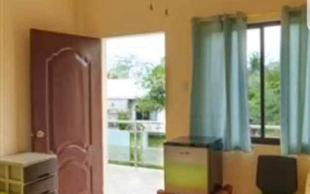 Gialyn's Bed and Breakfast