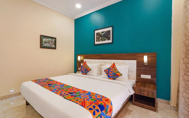 Chris Hotel Whitefield