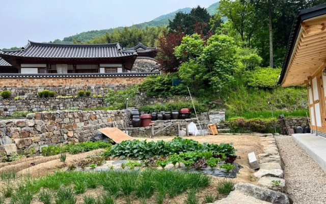 Wanju Hanok Pension Hyurim