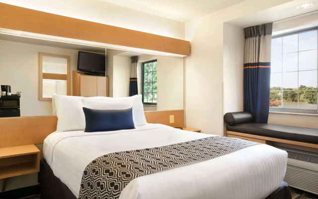 Microtel Inn & Suites by Wyndham Culpeper