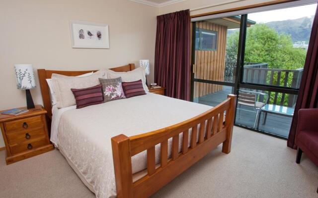 Wanaka Springs Lodge