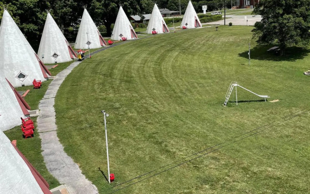 Wigwam Village Inn #2