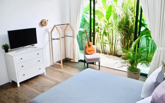 New Wonderful Villa in Nai Harn Center