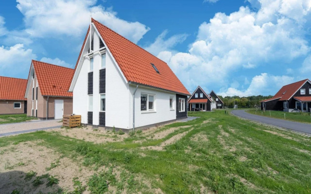 Holiday Home in Scherpenisse With Infrared Sauna