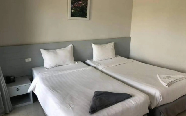 Rose Villa Resort