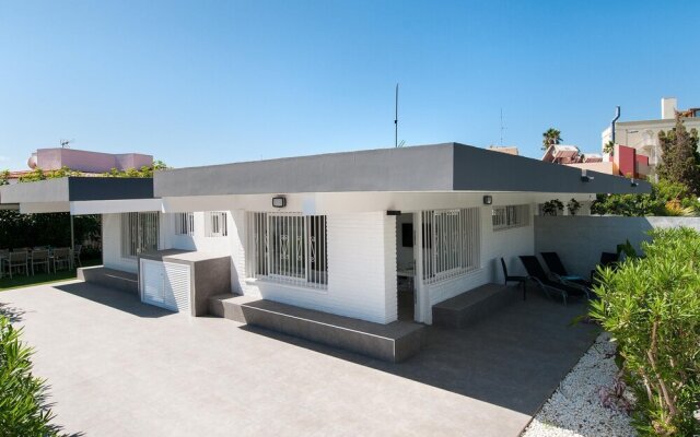 Beach House With Private Pool In San Agustin Et1