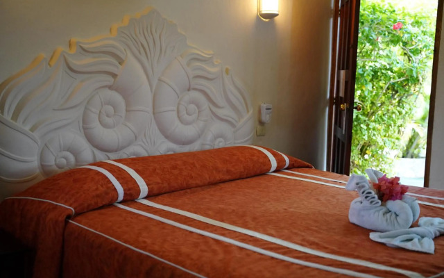 Villablanca Garden Beach Hotel