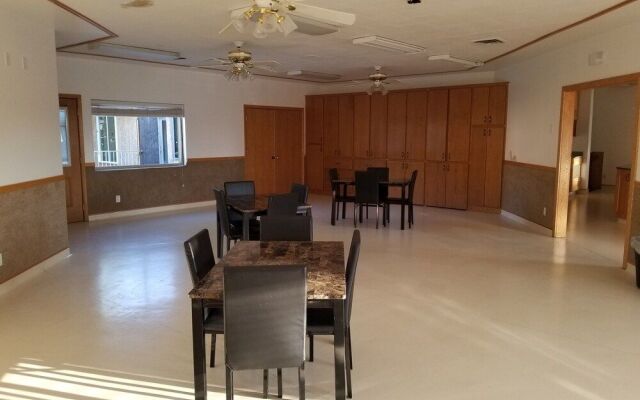 Zion Suites of Hildale