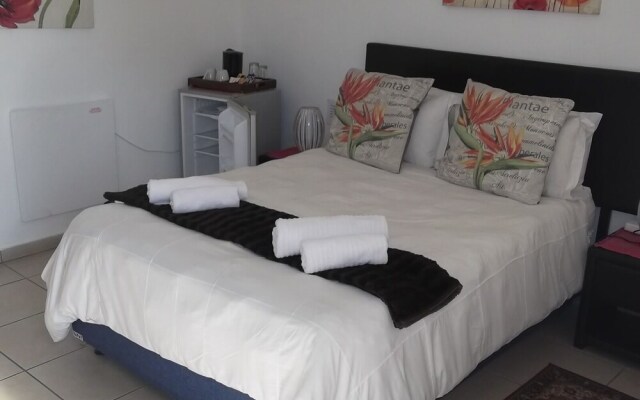 CasaKaya Bed & Breakfast