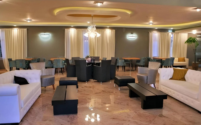 Theofilos Classic Hotel