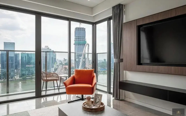 Metropole Residences Luxury Suite