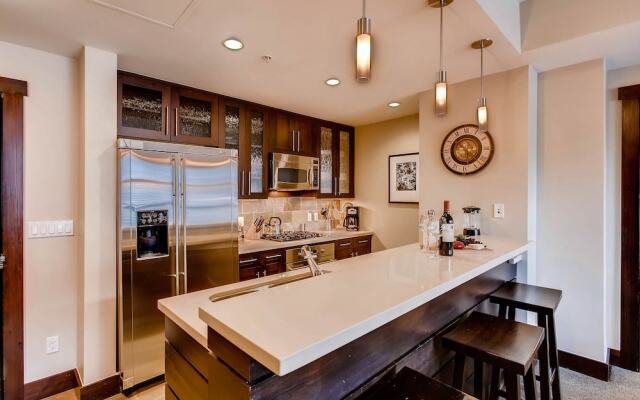 Hayden Lodge by Snowmass Mountain Lodging