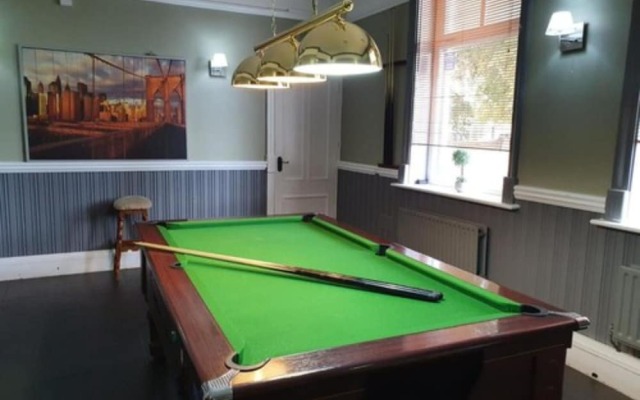 Shurland Hotel