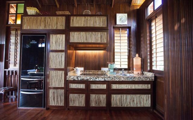 The Happy 8 Retreat X Kampung House