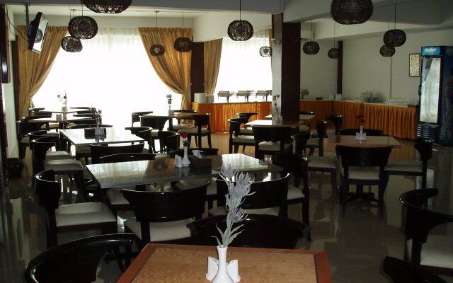 Anum Hotel