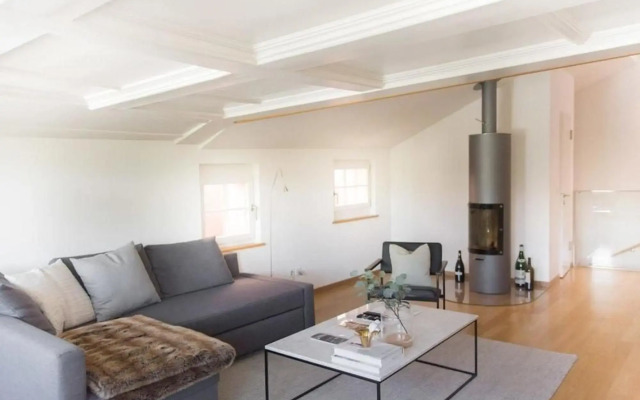 Lake Side Location Bellevue