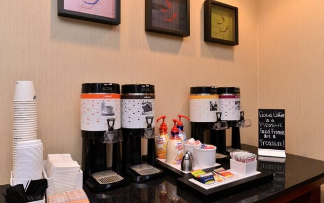 Hampton Inn & Suites Hopkinsville