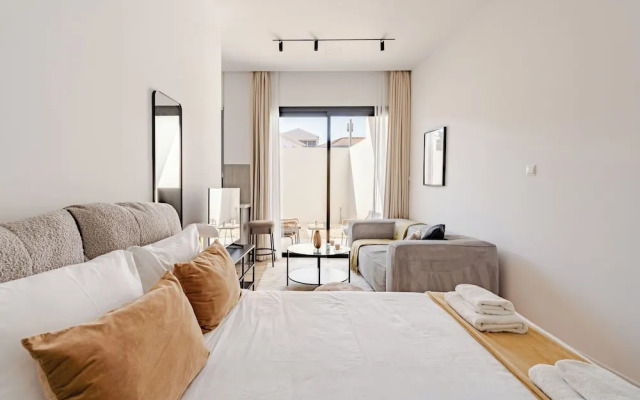Yamas Urban Living Olympia Suites